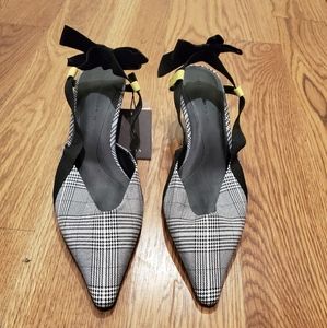 Zara Houndstooth Pointed toe kitten heel